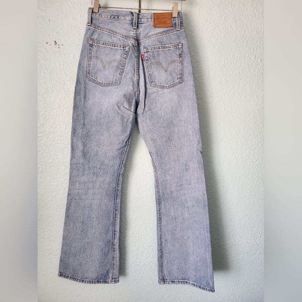 Levi's Light Wash Blue Straight-Leg Jeans - Picture 6 of 14
